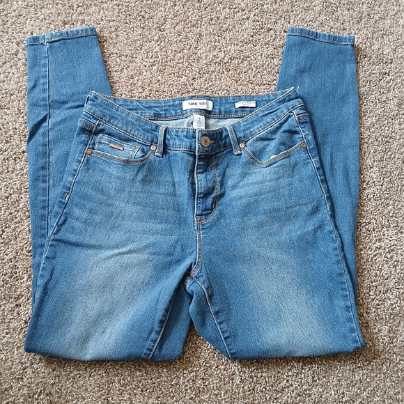Nine West Denim - ​Nine West Mid Rise Skinny Jeans | Medium Wash Size 6